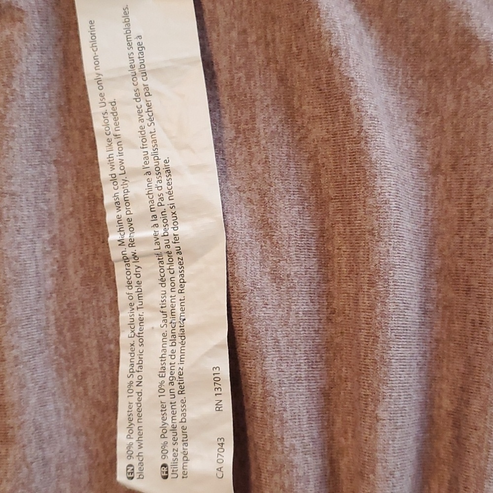 NWT ZOBHA Ruched Front Top - Picture 8 of 11